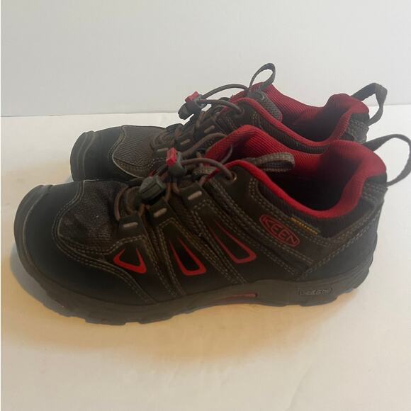Keen oakridge black/red hiking shoes size 2 - Picture 5 of 6
